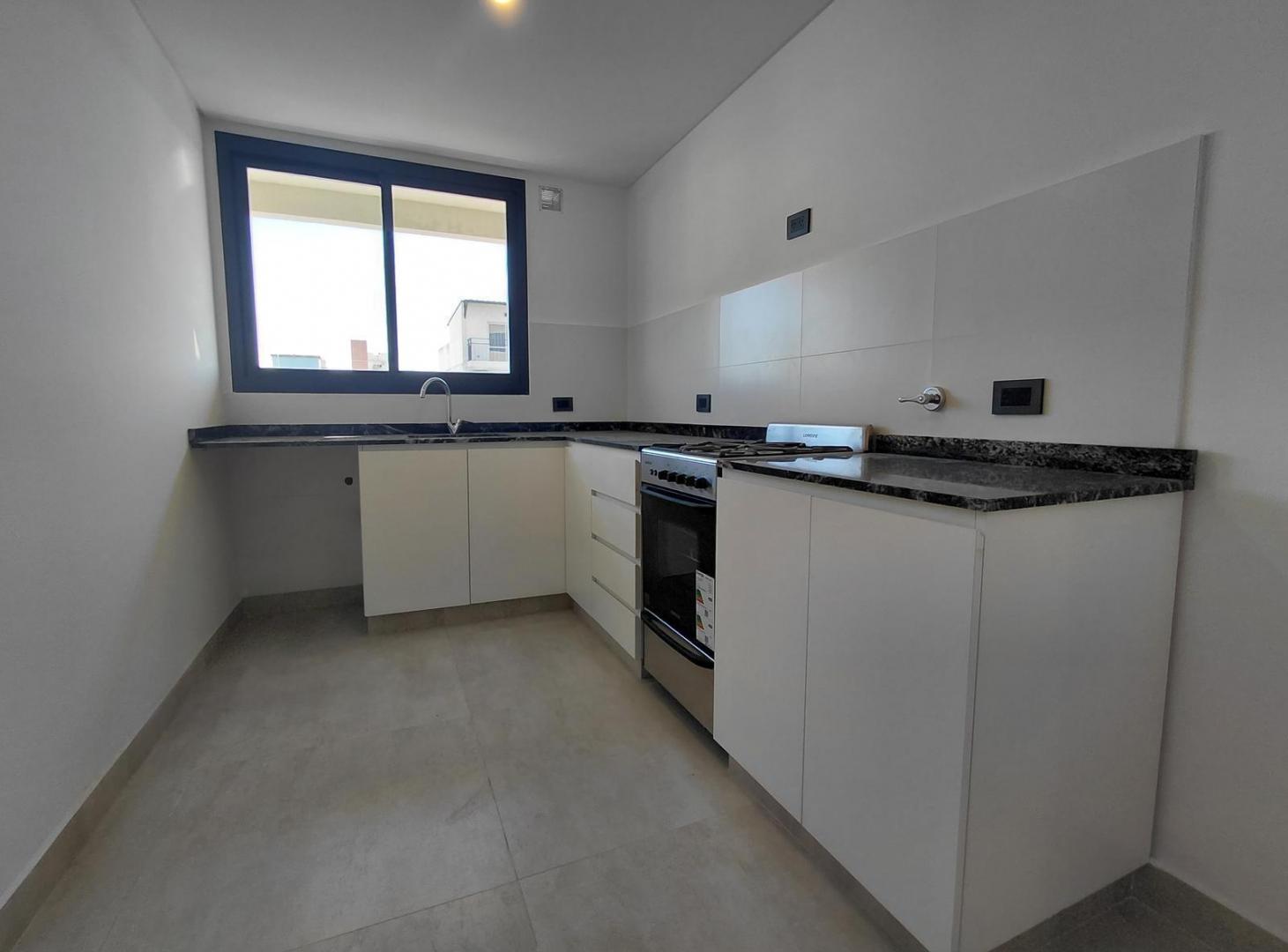 Foto de Venta Departamento 3 Ambientes al frente solarium y parrilla en San, imagen 4