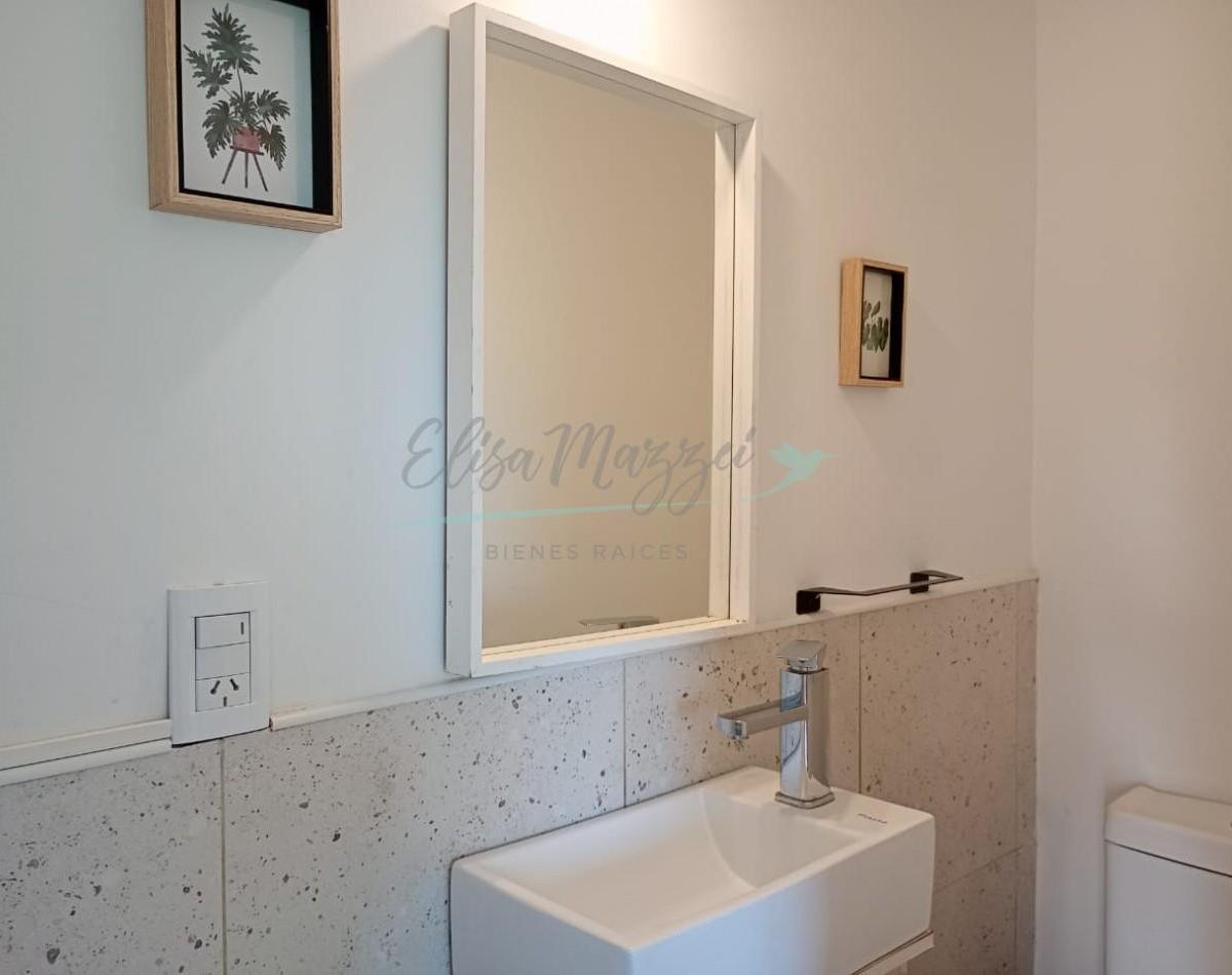 Departamento Tipo Duplex en Venta - Cuatro Ambientes - Valeria del Mar 2