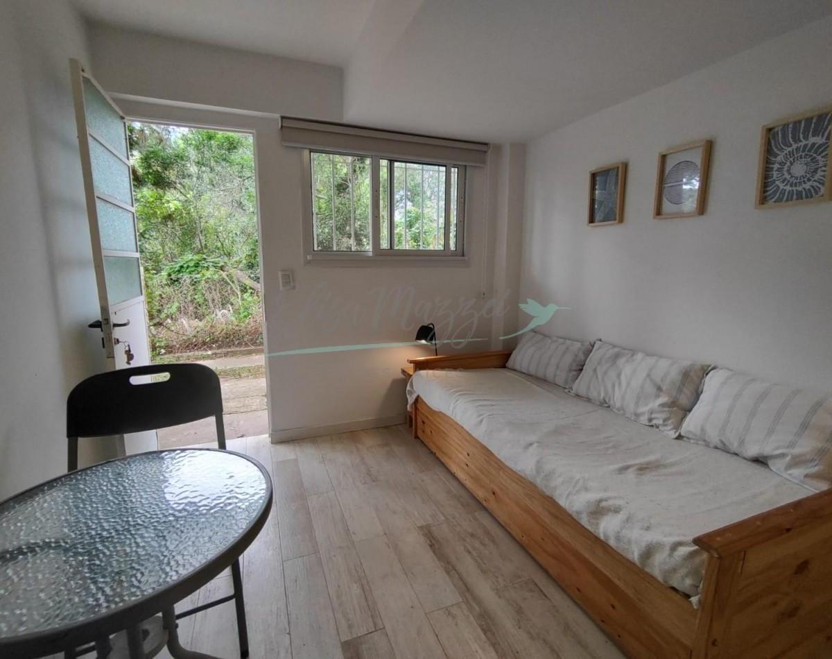 Departamento Tipo Duplex en Venta - Cuatro Ambientes - Valeria del Mar 5