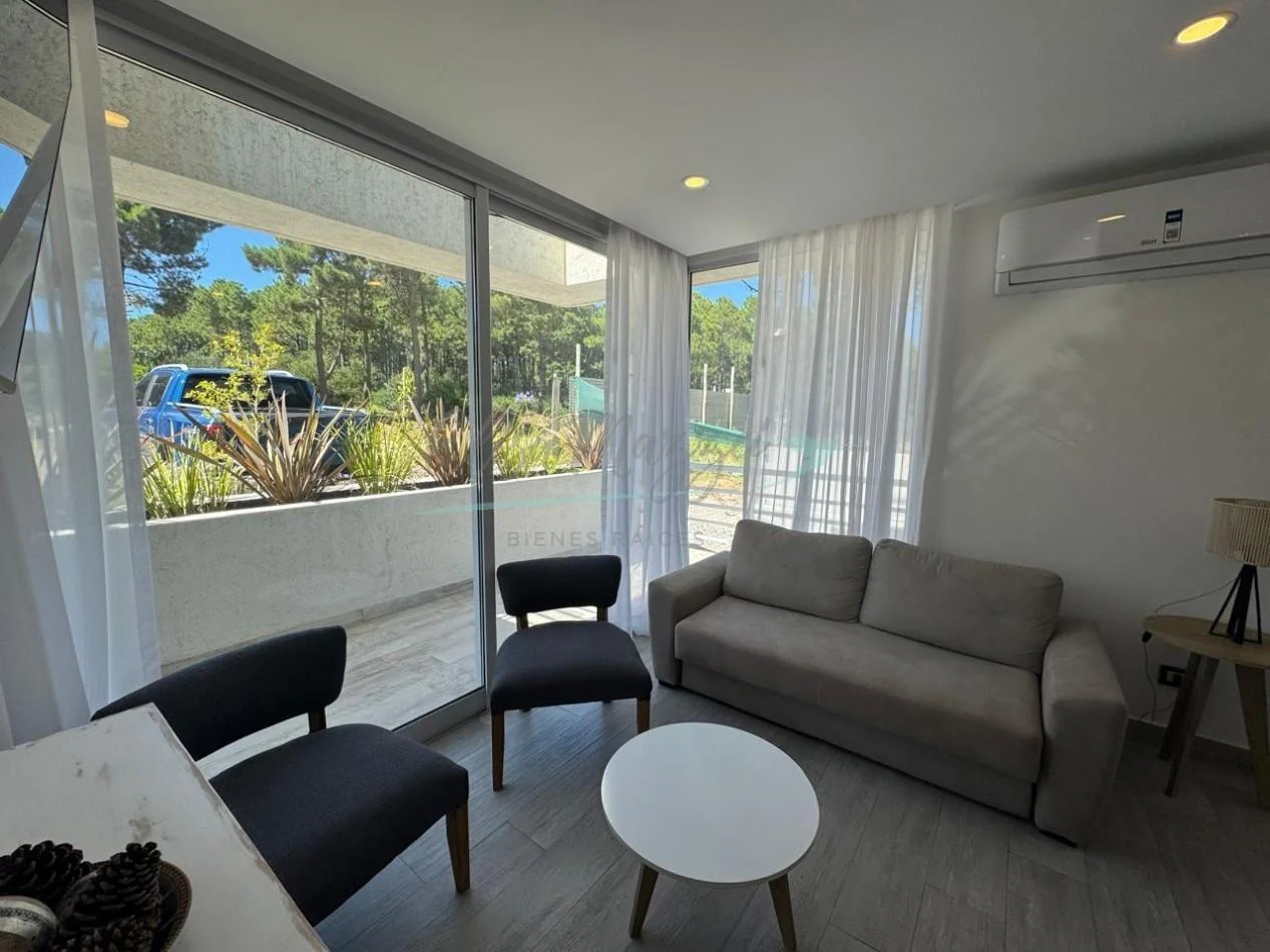 DEPARTAMENTO EN VENTA - TRES AMBIENTES - PINAMAR NORTE