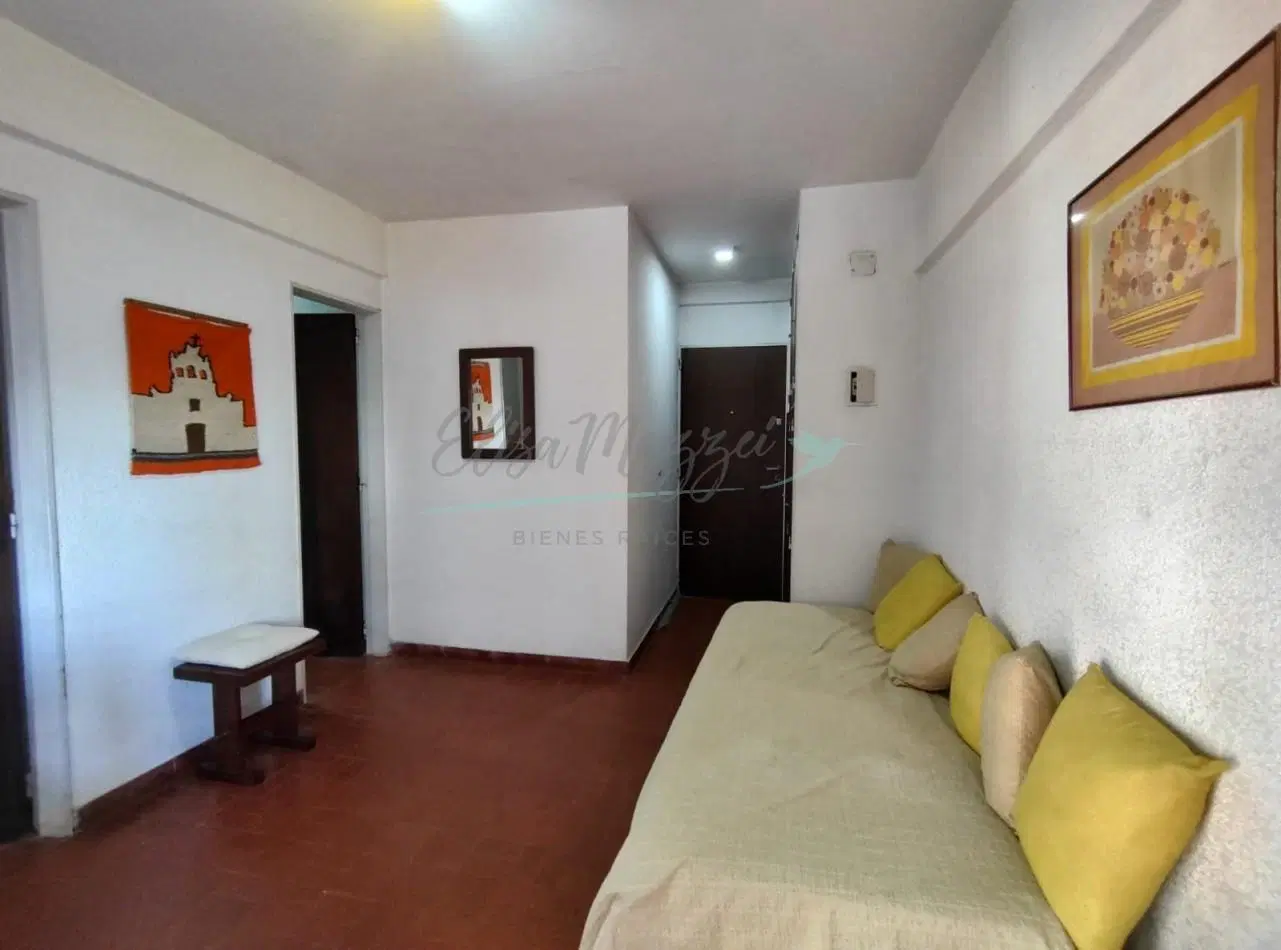 DEPARTAMENTO MONOAMBIENTE EN VENTA - PINAMAR CENTRO 2