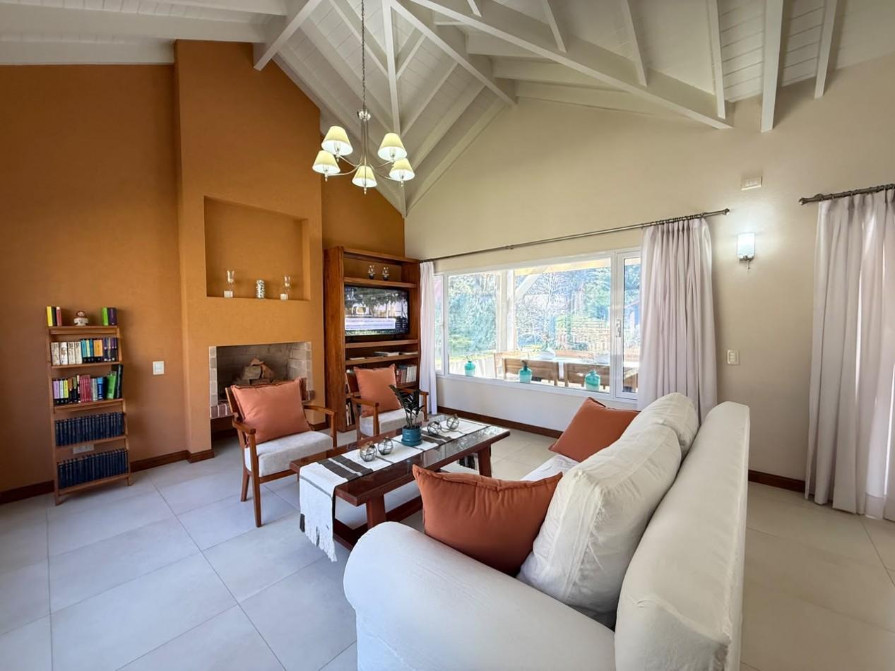 Foto de CASA EN VENTA - VALERIA DEL MAR - PINAMAR, imagen 4