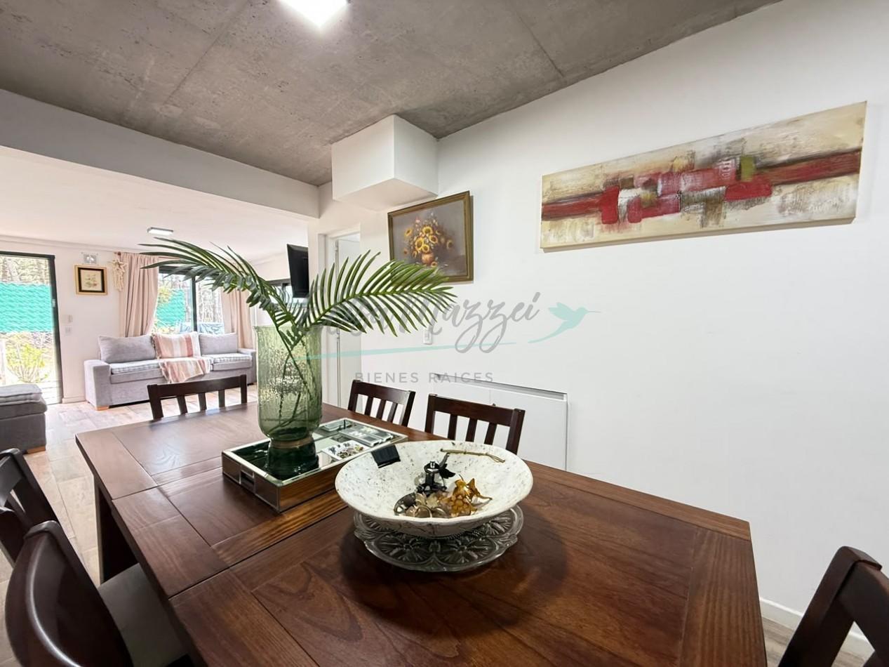 Foto de DUPLEX EN VENTA - PINAMAR, imagen 1
