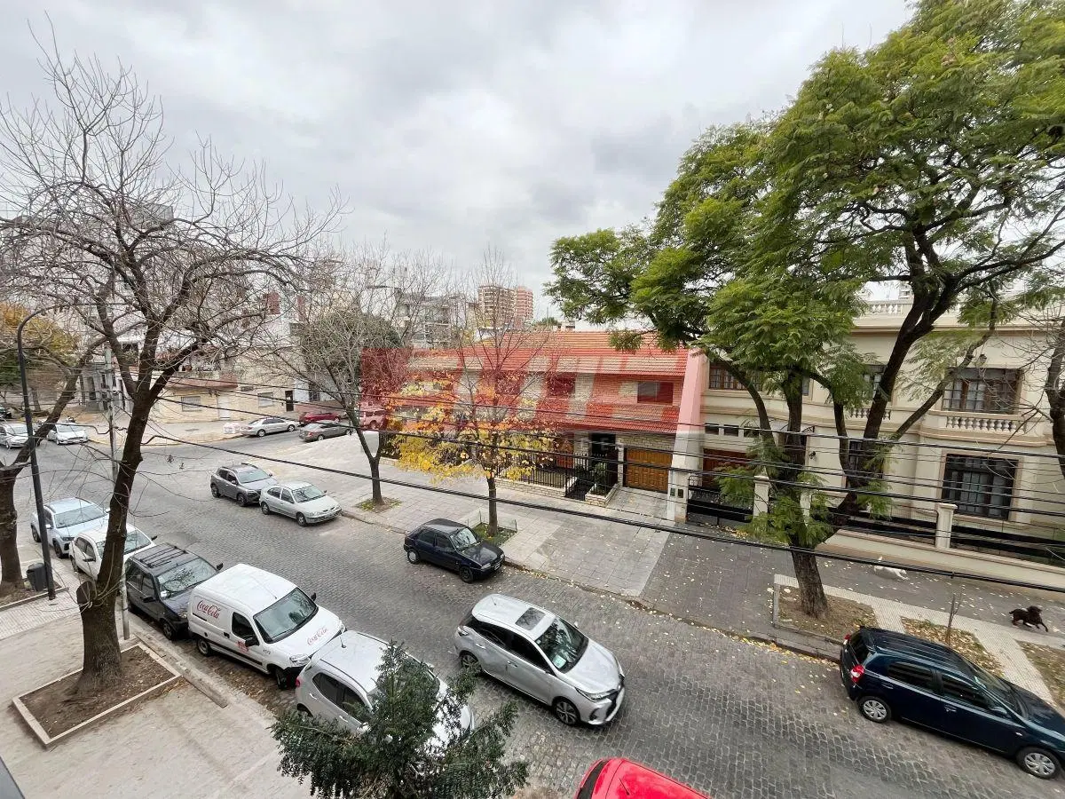 Depto 2 ambientes a estrenar con balcón terraza 5