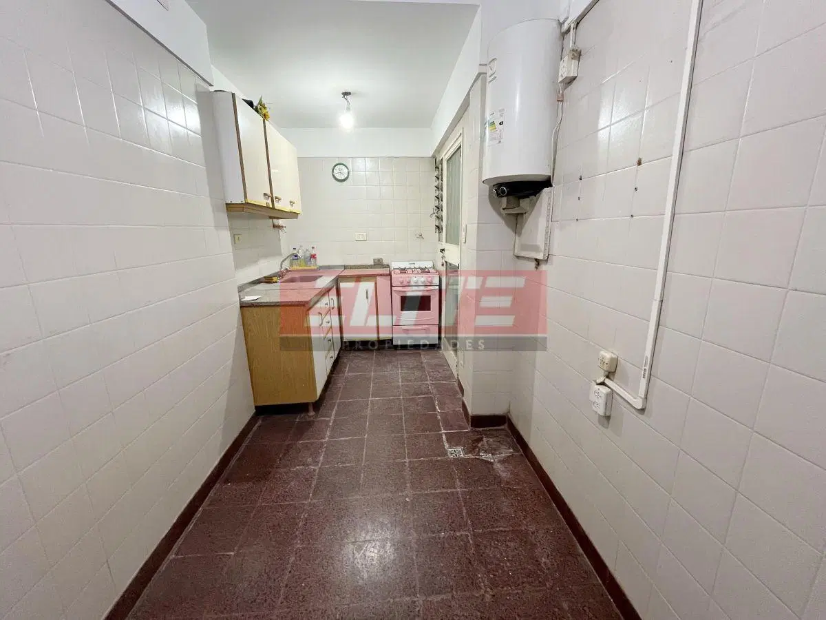 Depto 3 Amb en Planta Baja al Frente – Apto Profesional 2