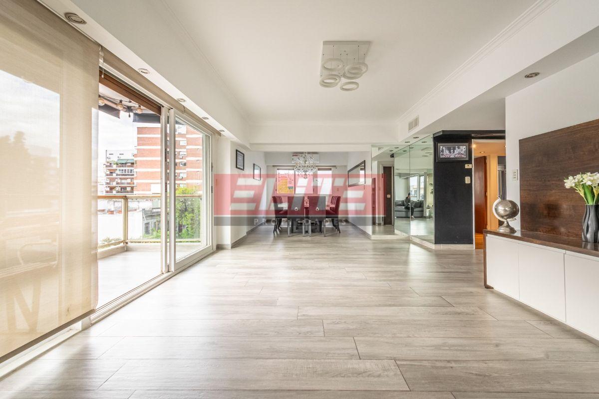 Foto de Imponente Piso de 4 Amb | 204 m² Totales | Cochera Doble | Baulera, imagen 3