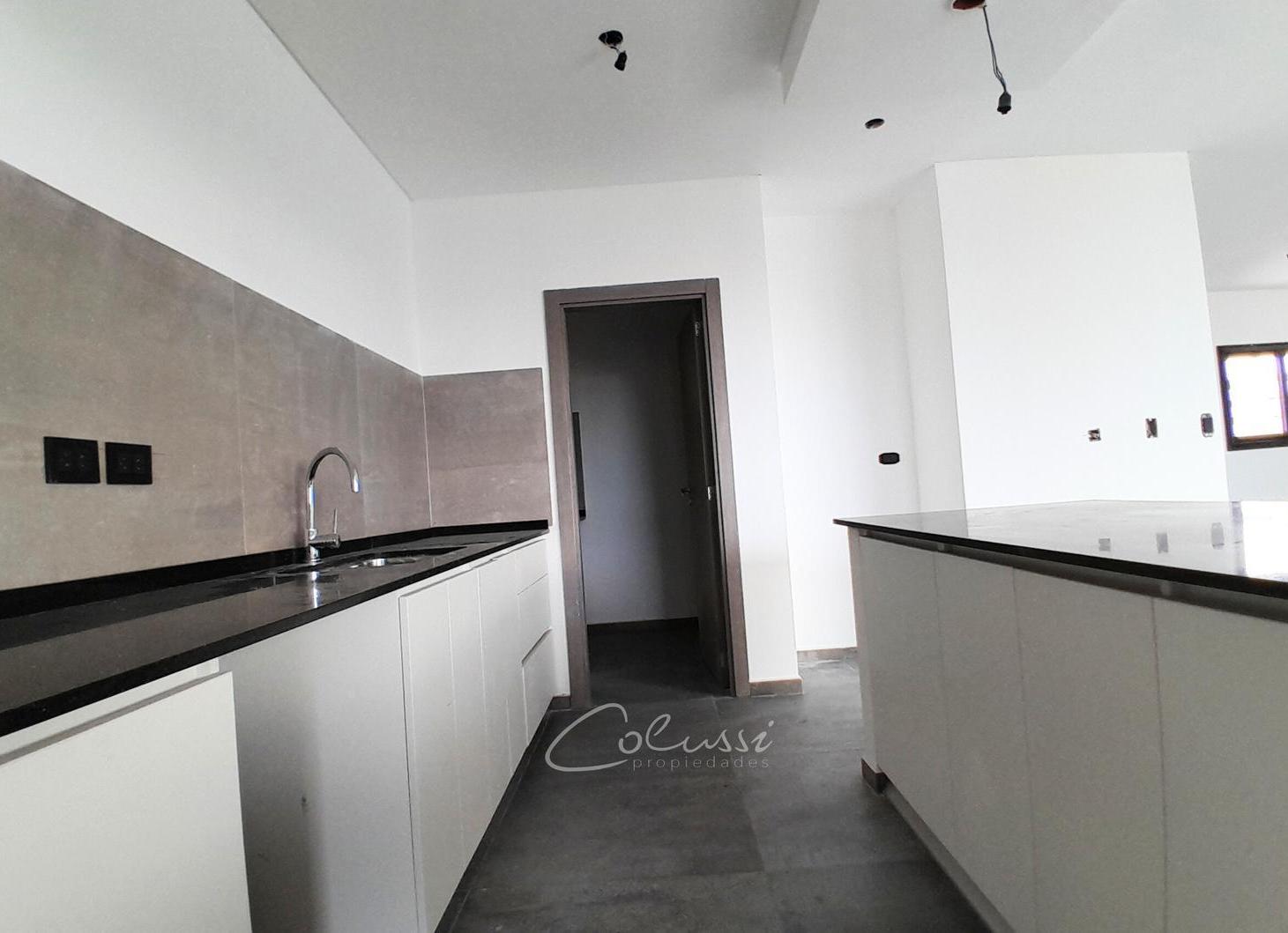 Foto de Departamento en Quilmes Centro 4 AMB CON BALCON TERRAZA Y PARRILLA, imagen 4