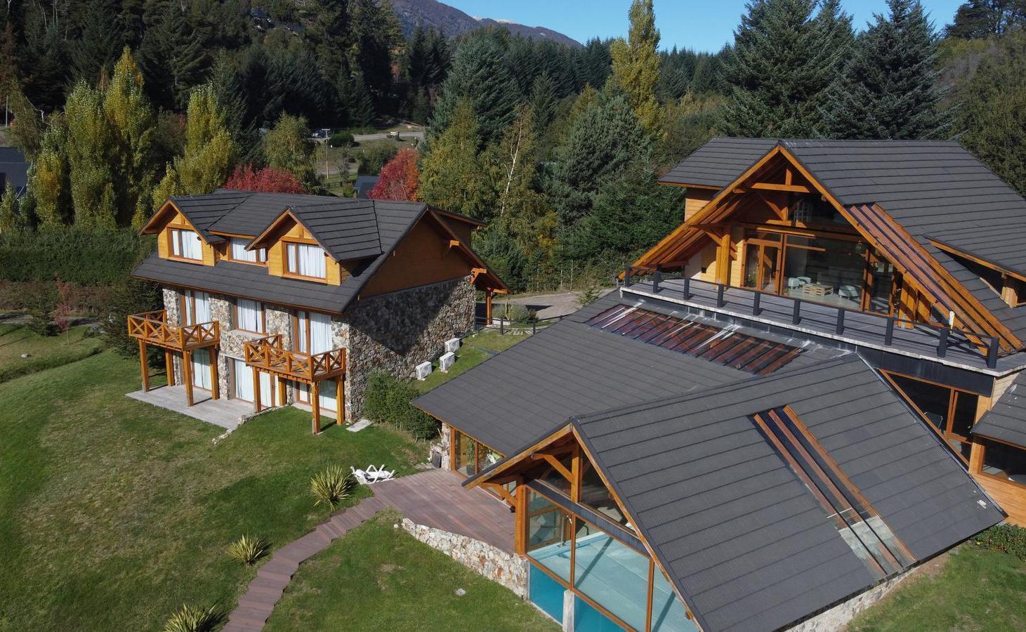 Foto de VILLA LA ANGOSTURA - APARTH HOTEL MAS 7 CABAÑAS !, imagen 2
