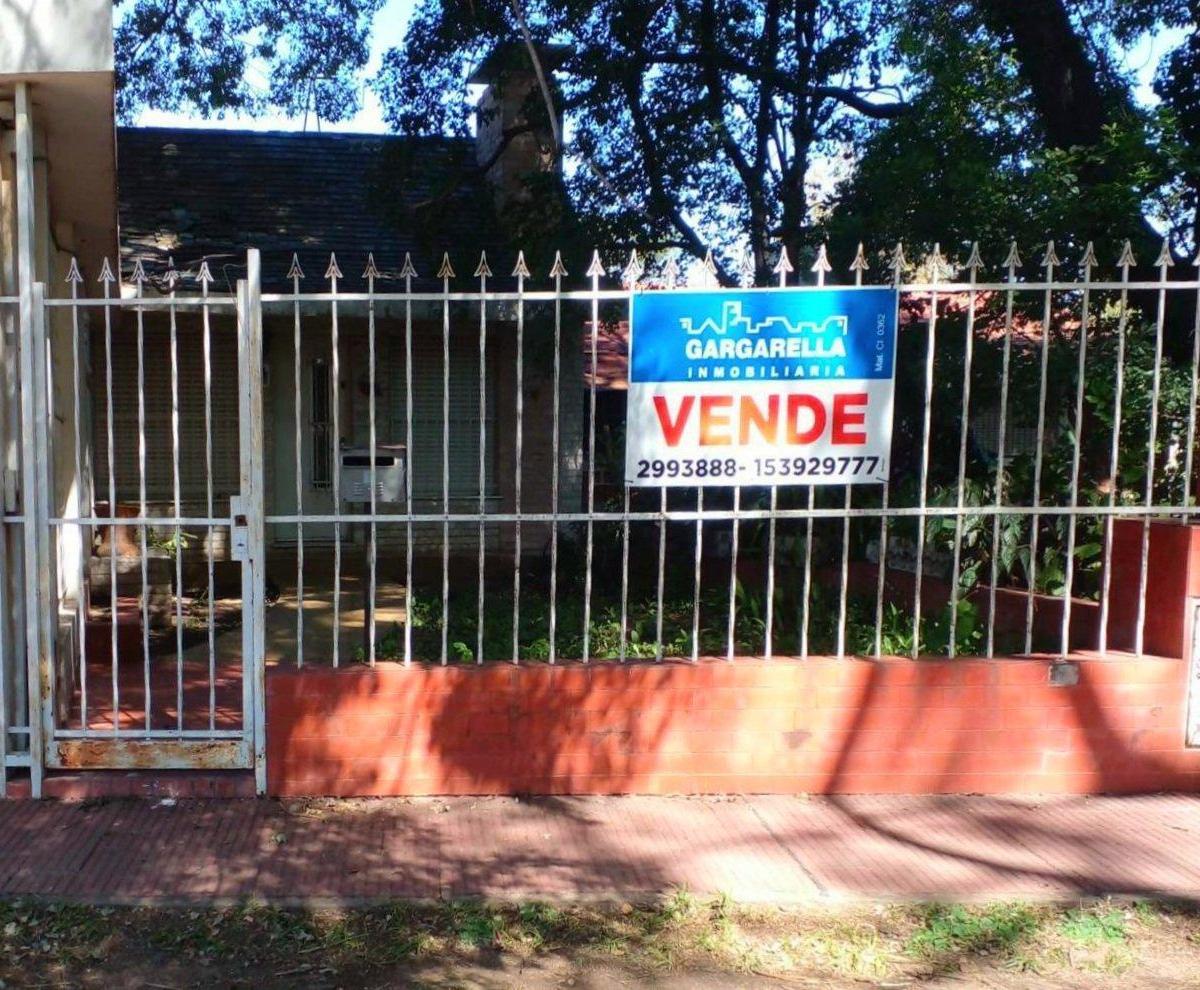 Importante Terreno Ubicado en Esquina de Pintor Musto y Agüero 5
