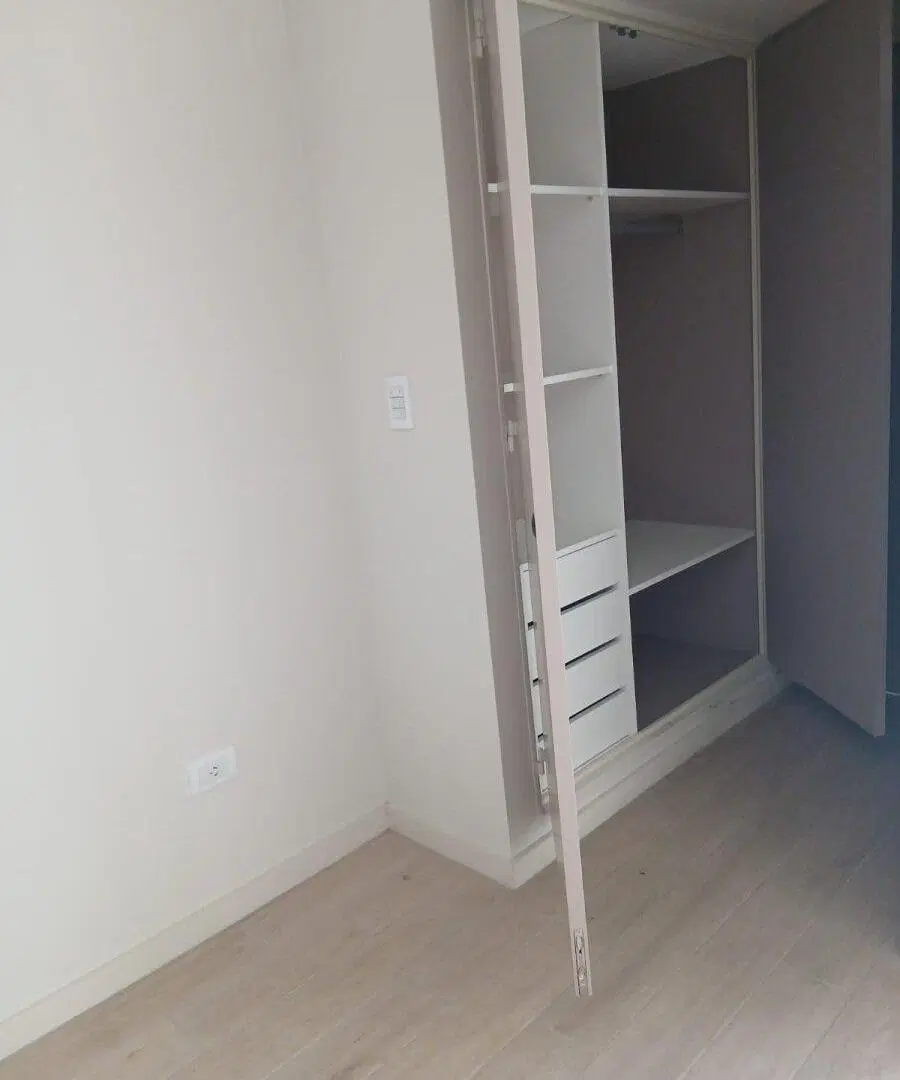 RICCHIERI 86 BIS - MONOAMBIENTE CON COCHERA 5