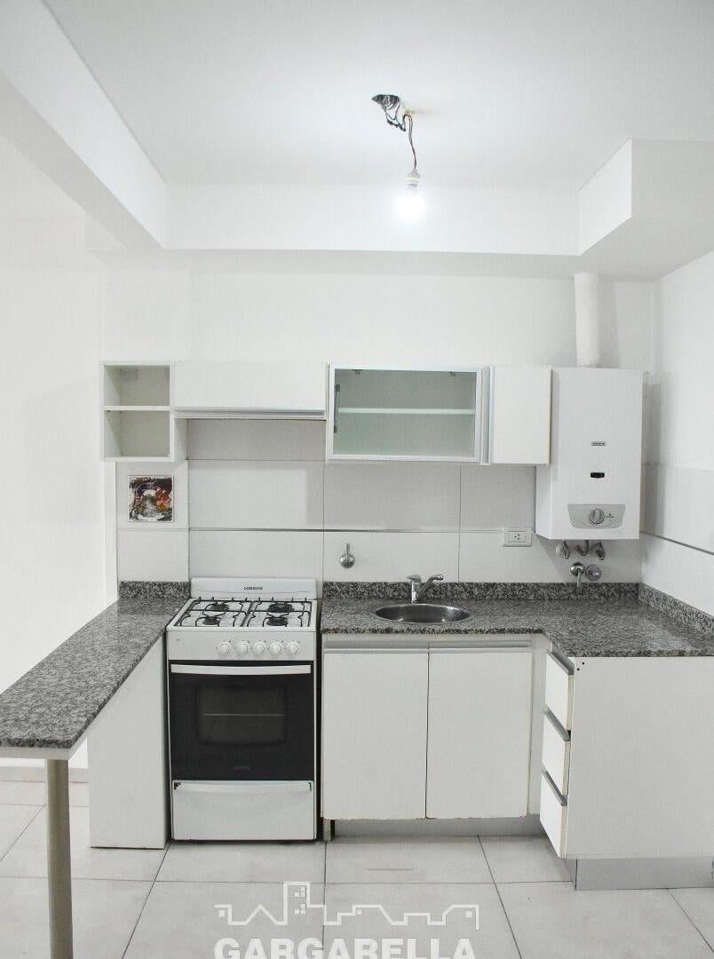 Foto de MENDOZA 5288 - 1 DORMITORIO + COCHERA, imagen 2