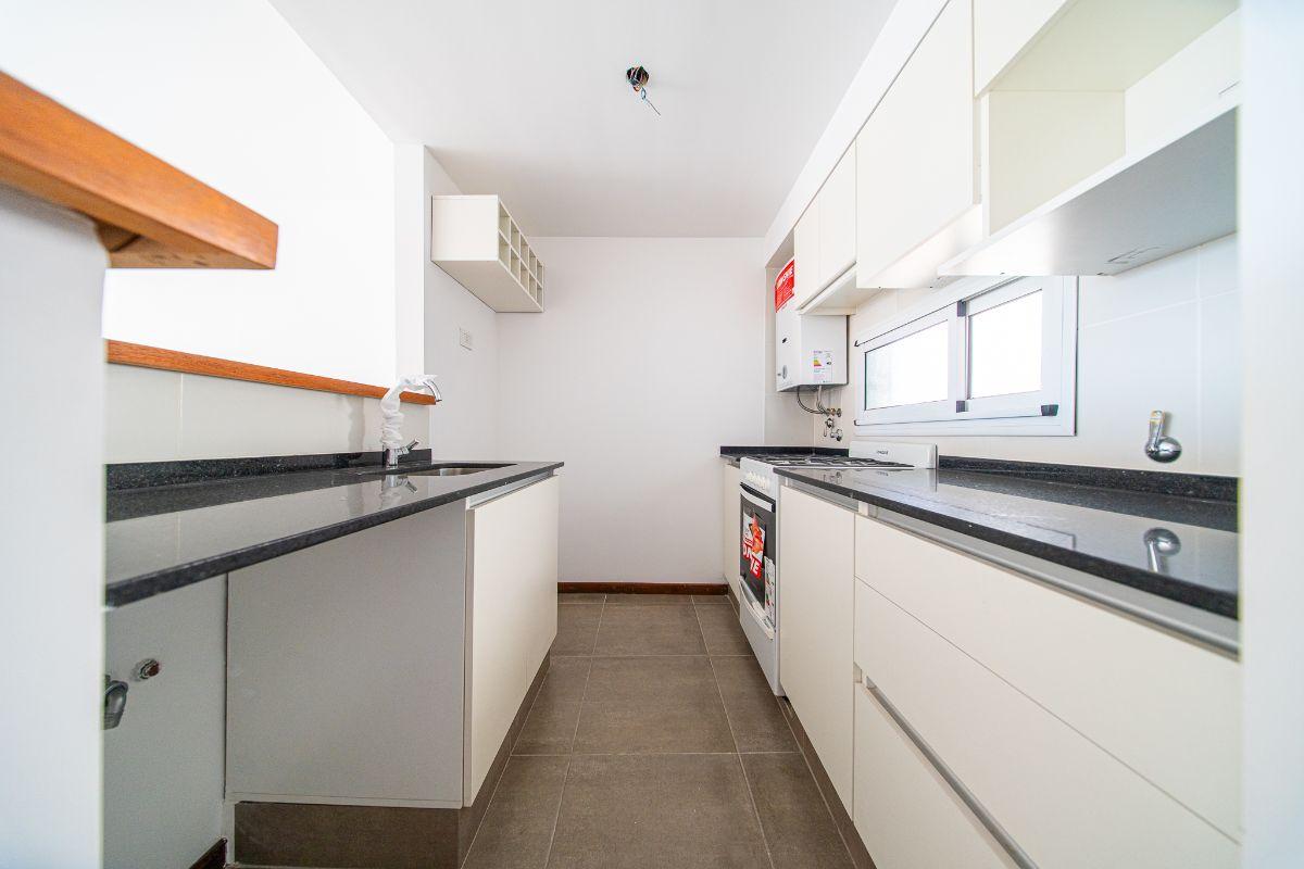 Foto de Departamento semipiso 1 dormitorio en alquiler, imagen 2