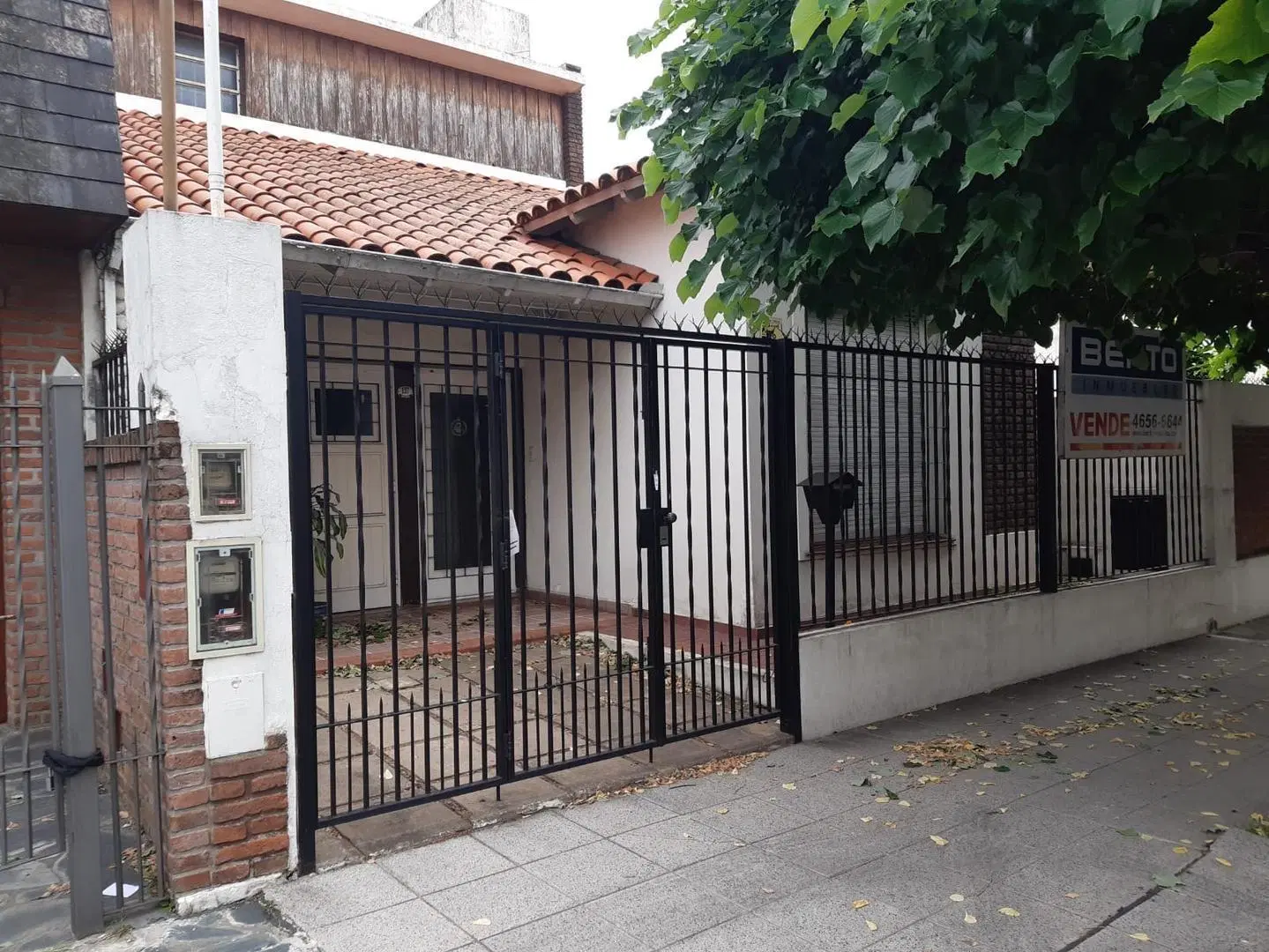 CASA EN VENTA 4 AMBIENTES RAMOS MEJIA 1
