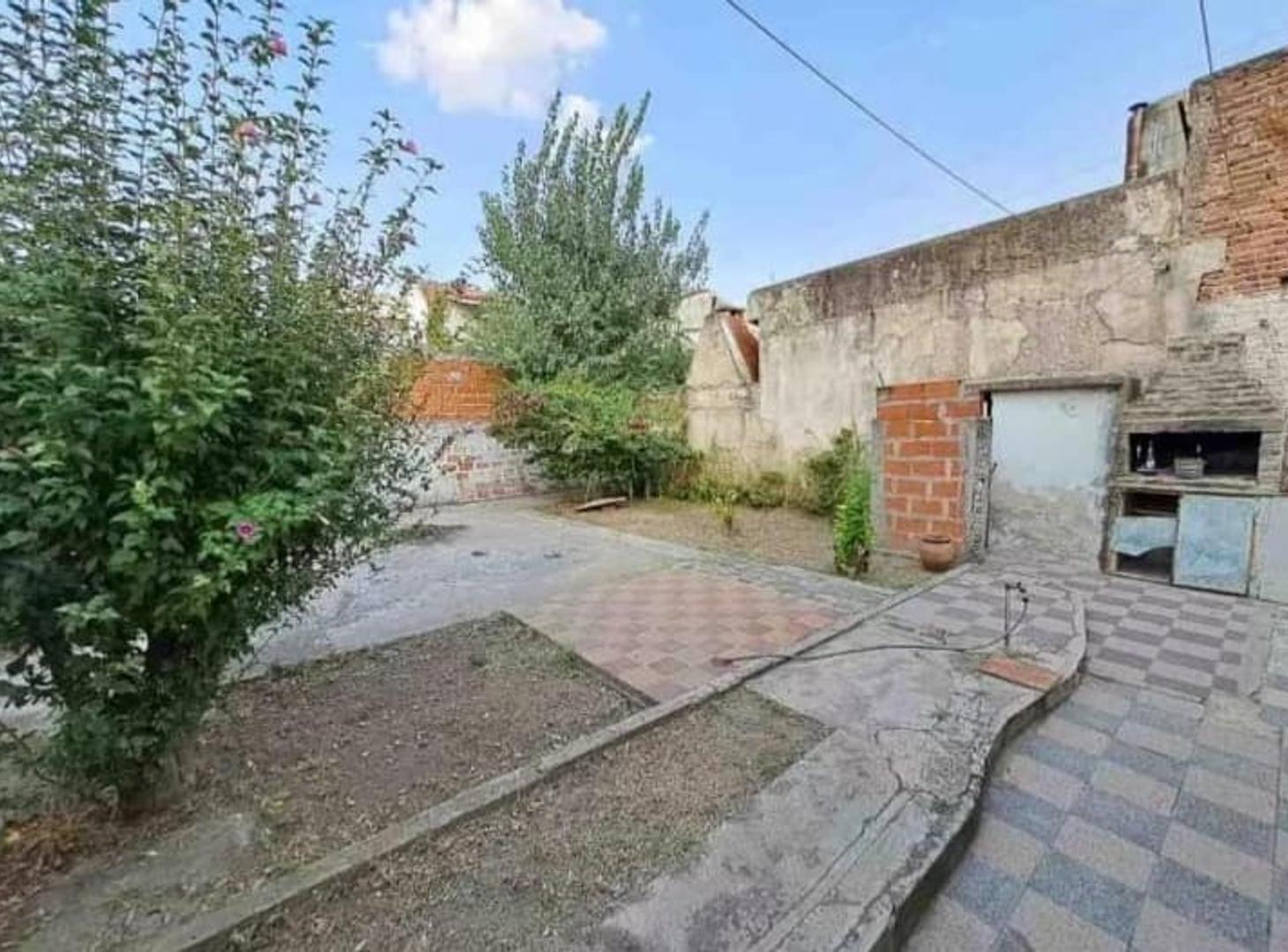 Foto de Venta. Casa. 4 ambientes. Patio. 300 m2, imagen 1