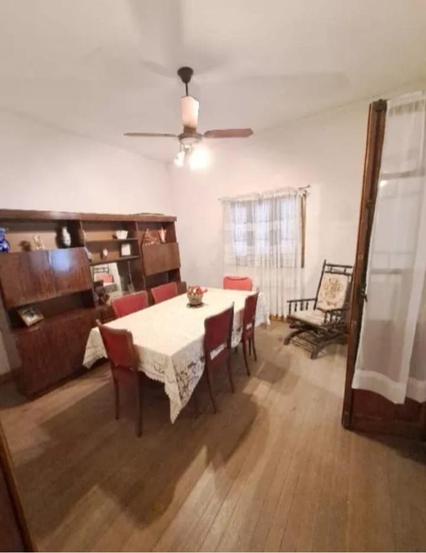 Foto de Venta. Casa. 4 ambientes. Patio. 300 m2, imagen 2