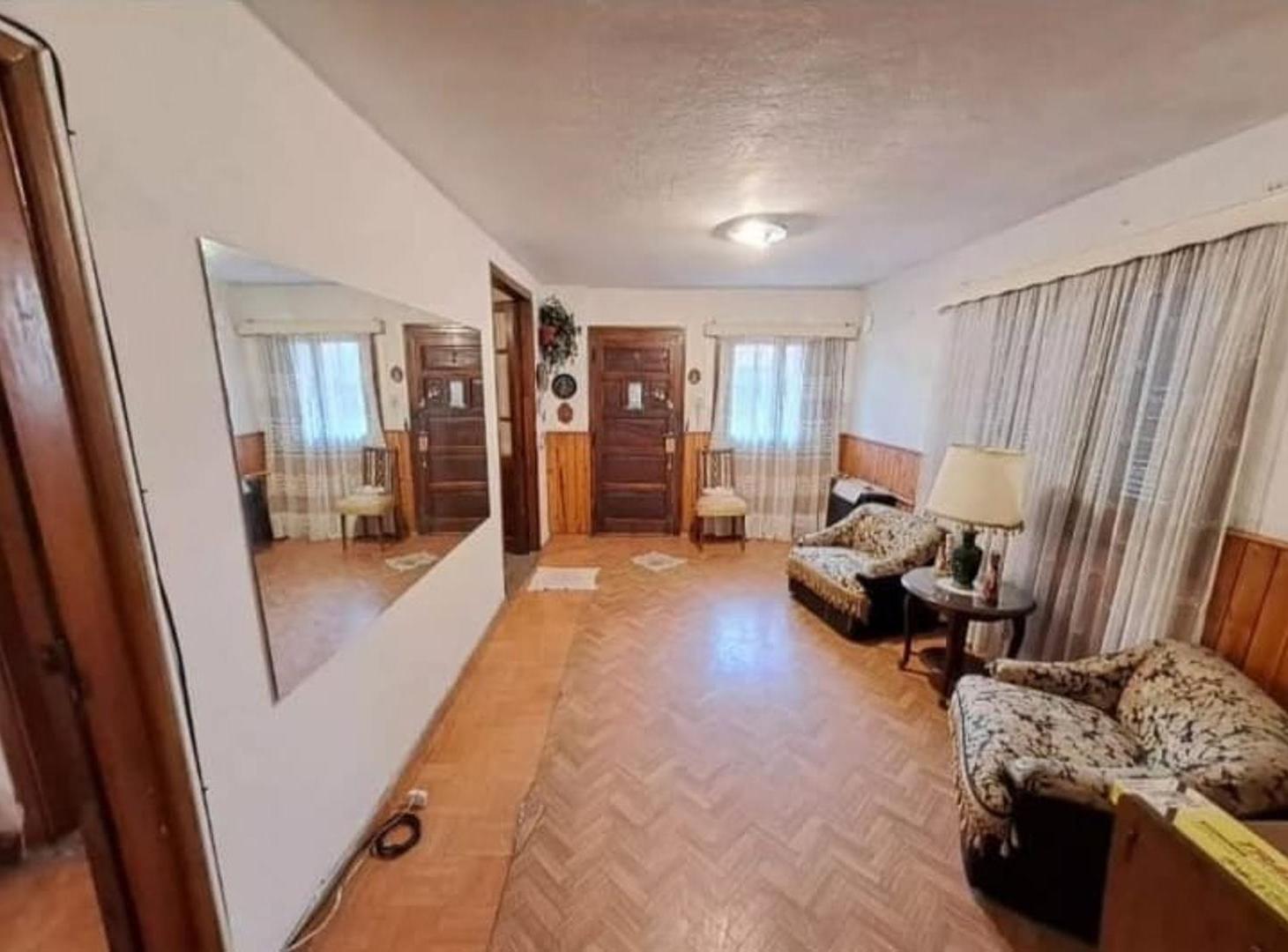 Foto de Venta. Casa. 4 ambientes. Patio. 300 m2, imagen 4
