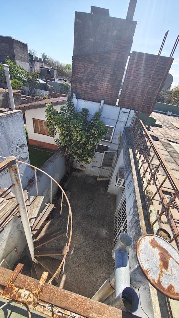 Foto de Casa 4 Ambientes con Patio en Villa Ballester., imagen 2