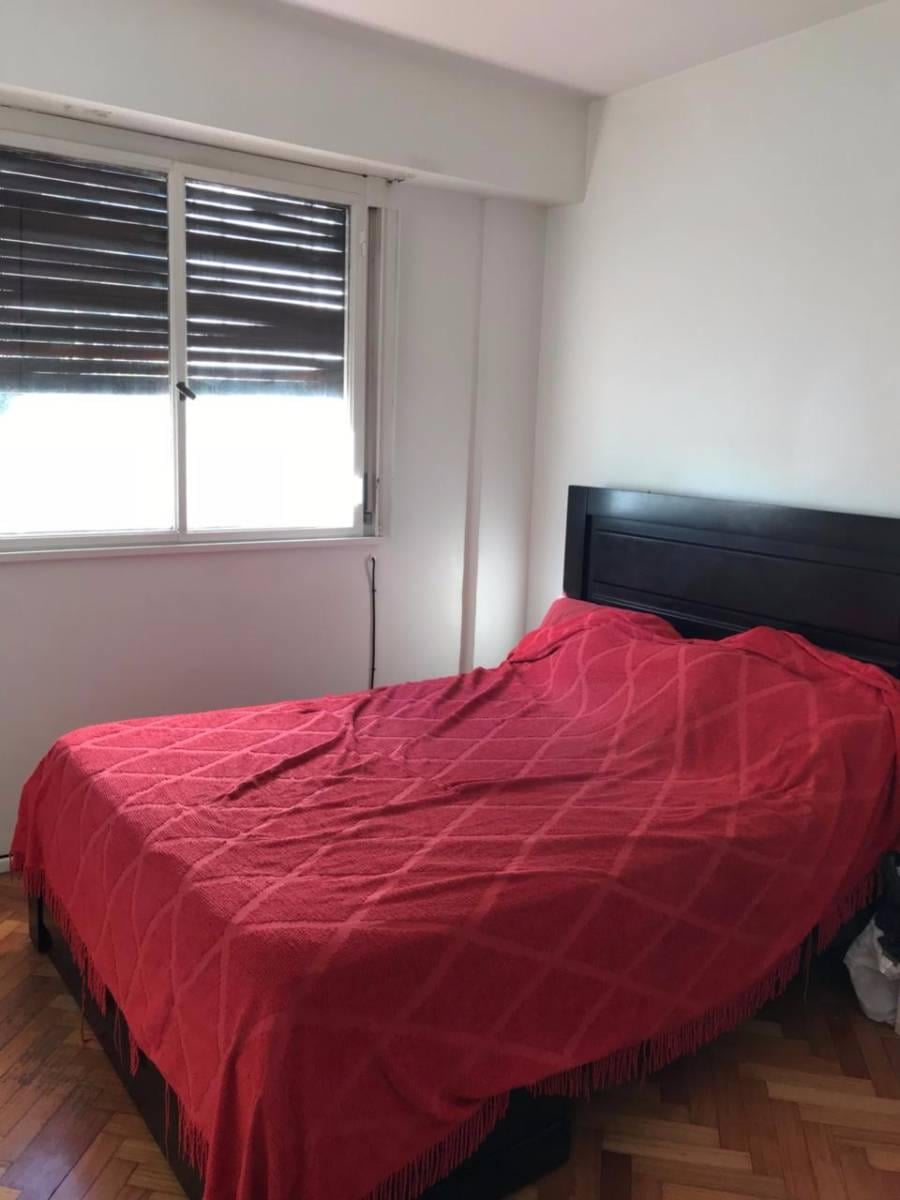 Foto de GRAN OPORTUNIDAD DEPARTAMENTO VALENTIN GOMEZ 2900 3 AMBIENTES, imagen 3