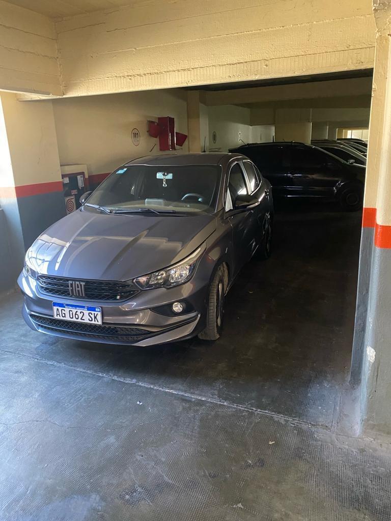Foto de PRESIDENTE JOSE EVARISTO URIBURU AL 400 COCHERA EN VENTA, imagen 4