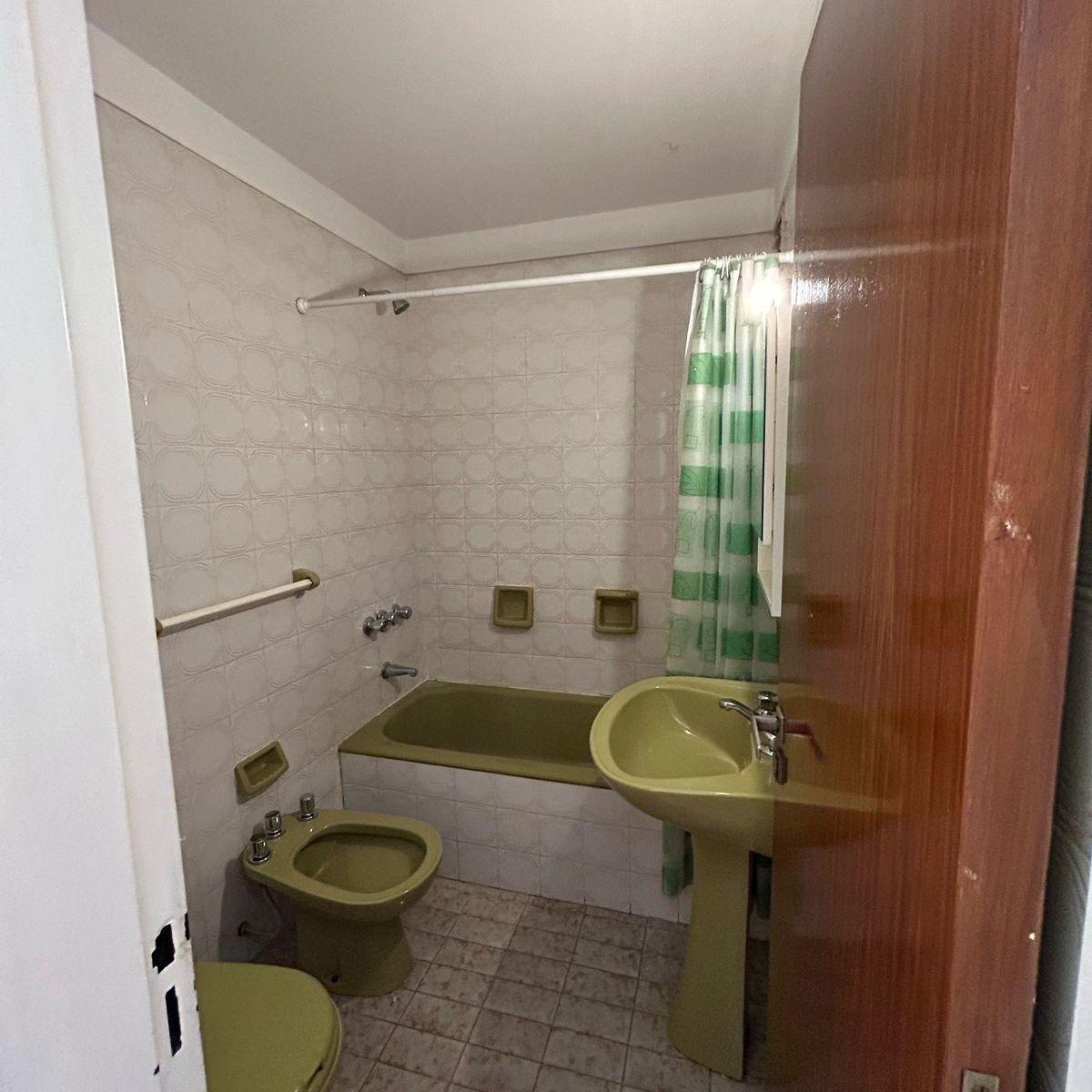 Foto de AV PUEYRREDON AL 600 HERMOSO SEMI PISO AL FRENTE, imagen 5