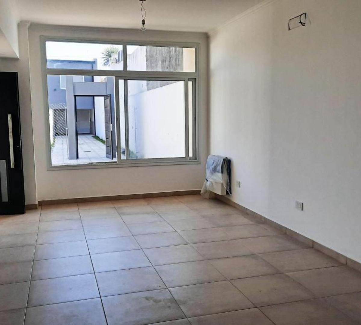 Casa | 3 Ambientes | a Estrenar | Esp. Guardacoche | Jardin 4