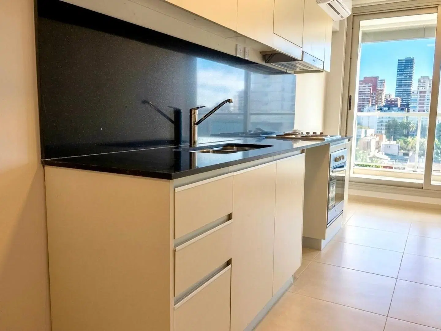 Duplex 3 ambientes - Piso 12 con terraza propia 4