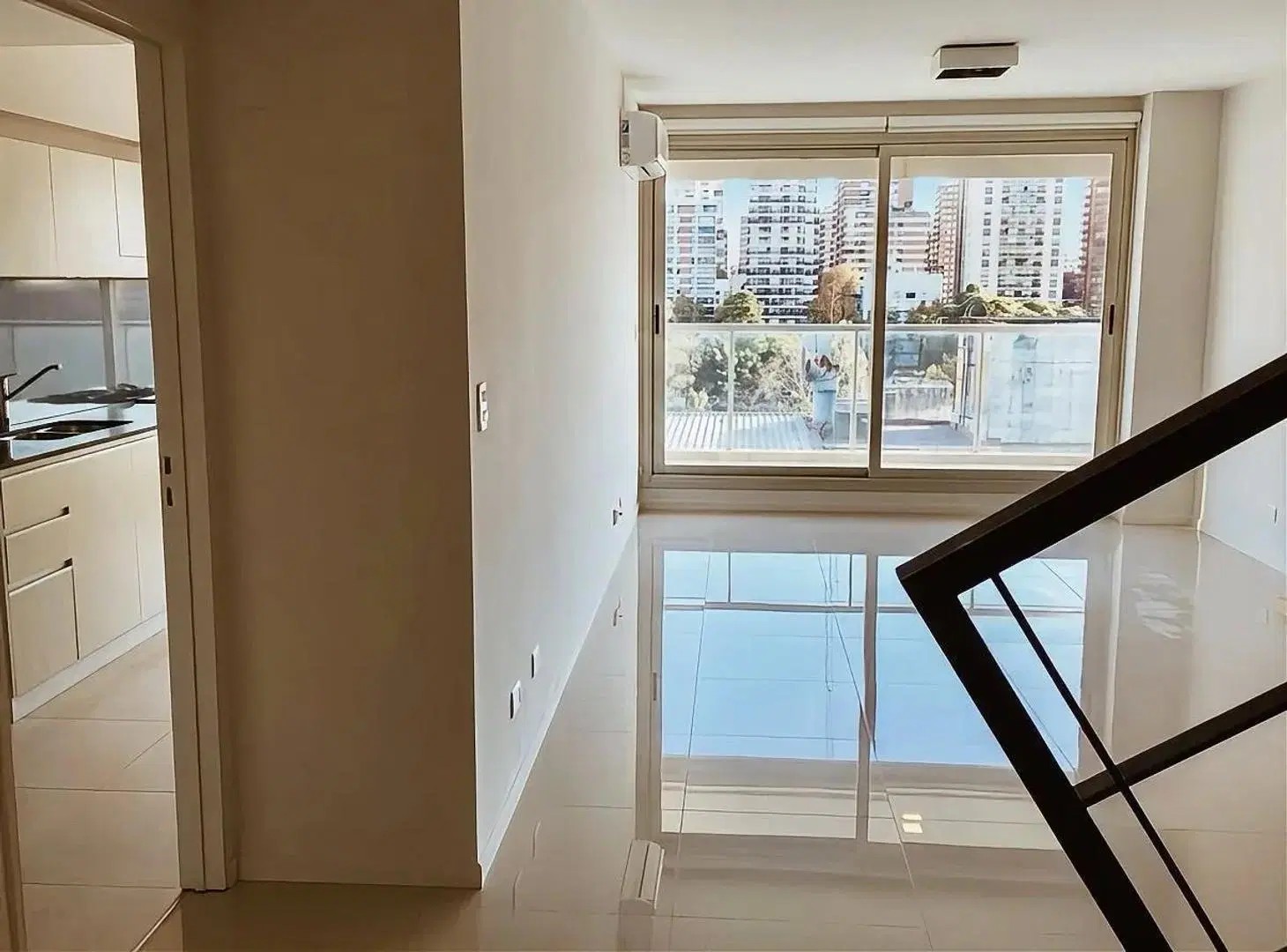 Duplex 3 ambientes - Piso 12 con terraza propia 2