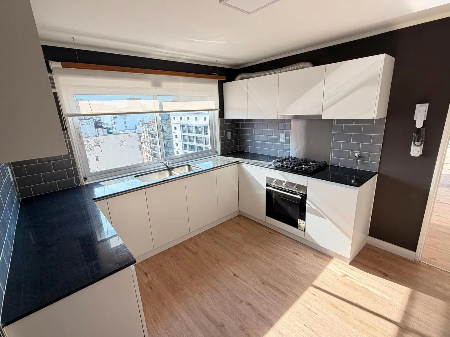 SEMIPISO 4/5 Ambientes - Piso Alto - Recoleta 2