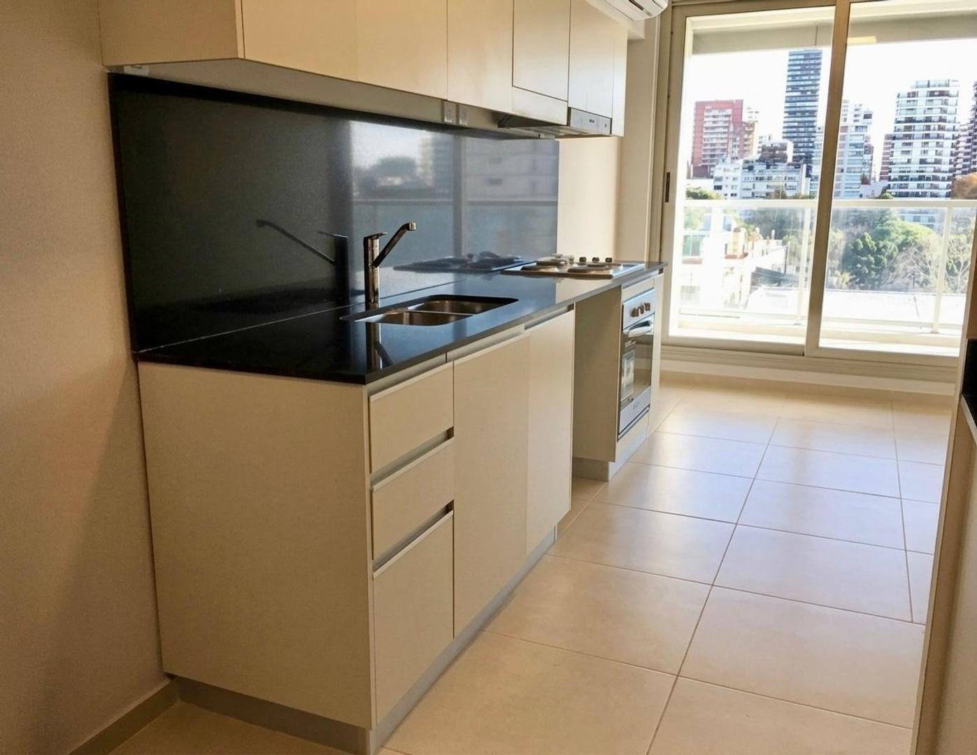 Foto de Duplex 3 ambientes - Piso 12 con terraza propia, imagen 2