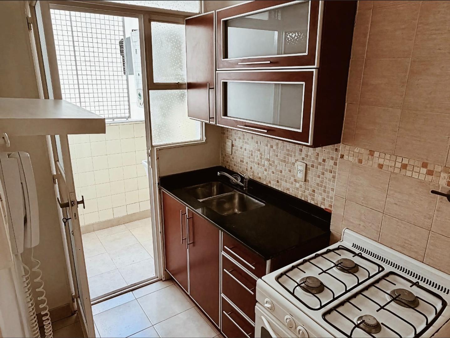 Foto de IMPECABLE 2 AMBIENTES EN RECOLETA, imagen 5