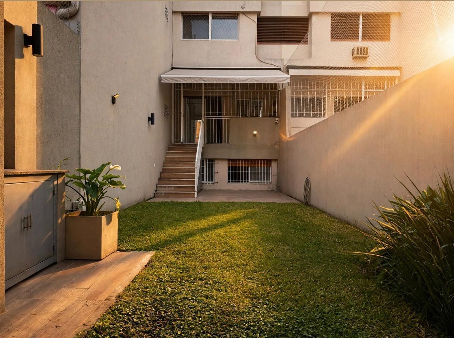 Foto de PH TIPO CASA 4 AMBIENTES JARDIN I PARRILLA I 2 COCHERAS I, imagen 5