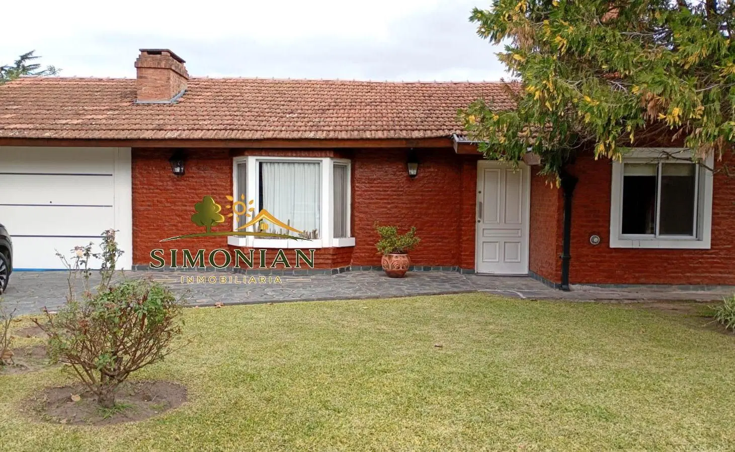 CHALET TRADICIONAL EN EXCELENTE ESTADO 2