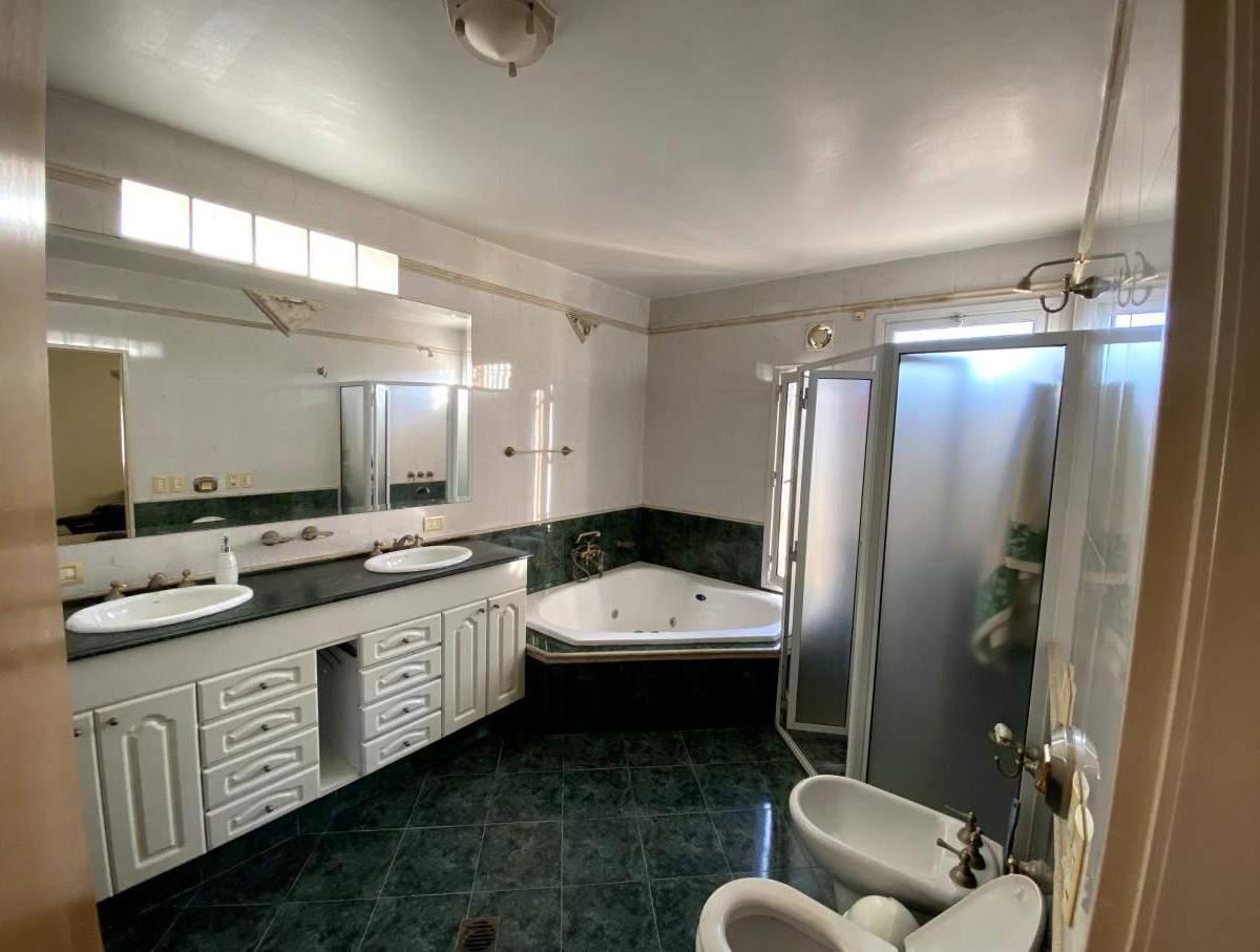 Foto de Casa de 4 dormitorios en venta en barrio La France - APTO BANCOR, imagen 4
