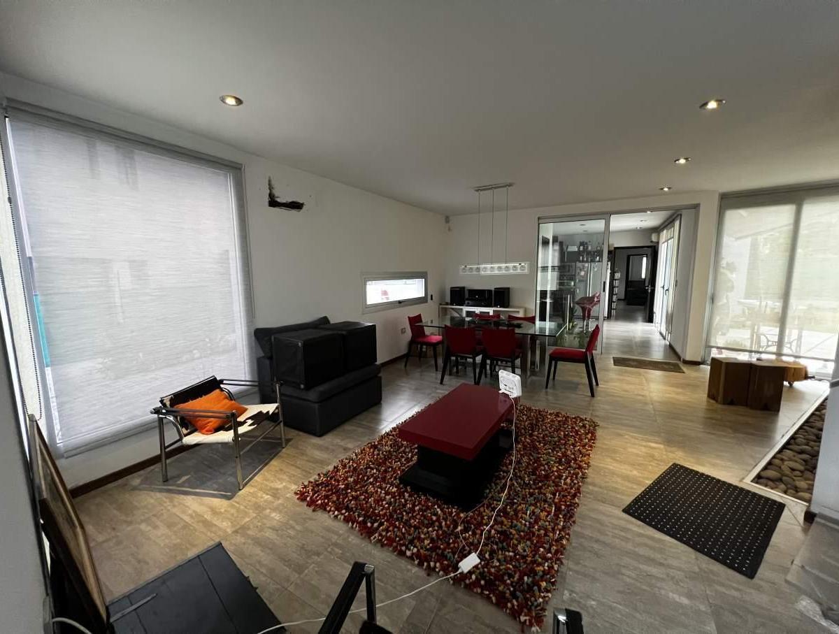 Foto de Casa de 3 dormitorios en venta en El Prado - VALLE ESCONDIDO, imagen 2