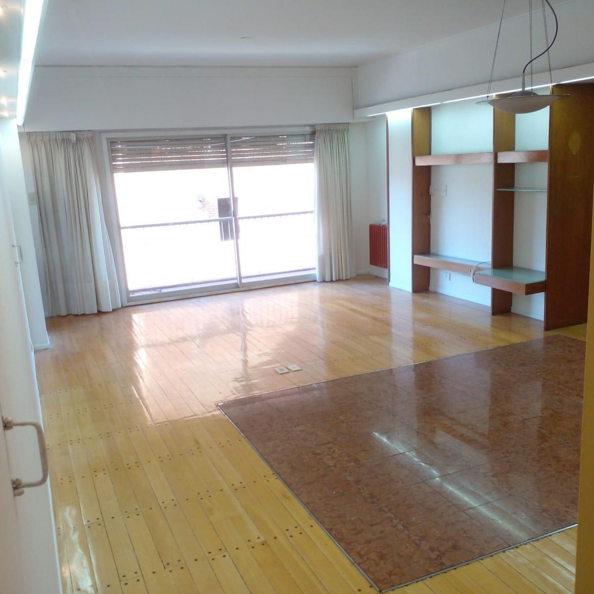 Departamento en Venta de 3 Dorm. Sobre 25 de Mayo 496 4