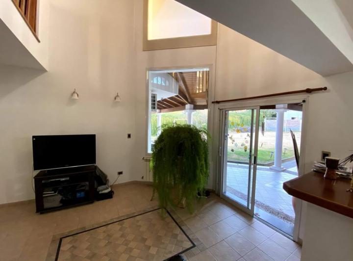 Casa en venta en Lomas de la Carolina - 5 dormitorios 2