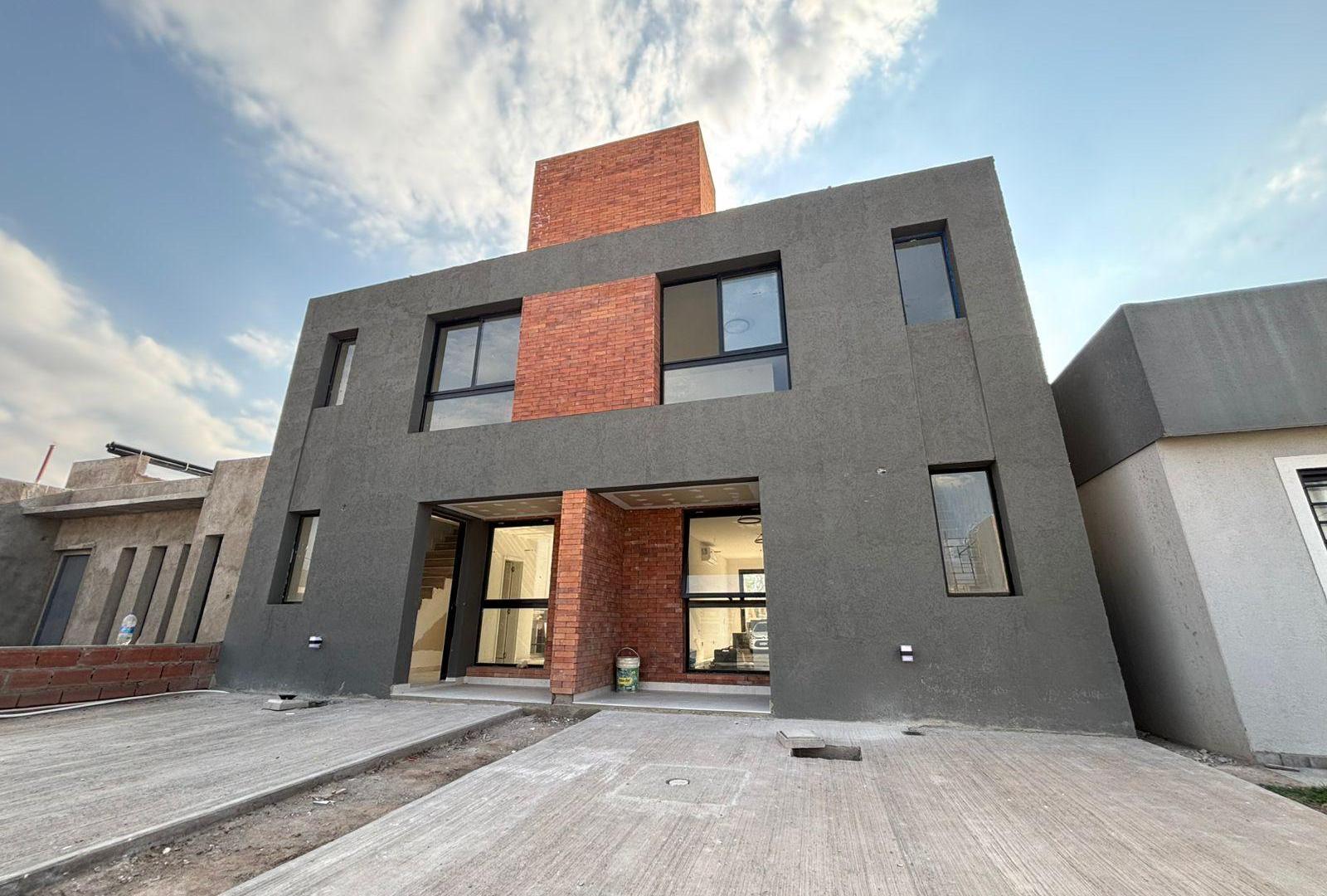 Se Vende Duplex en Docta de 3 Dormitorios