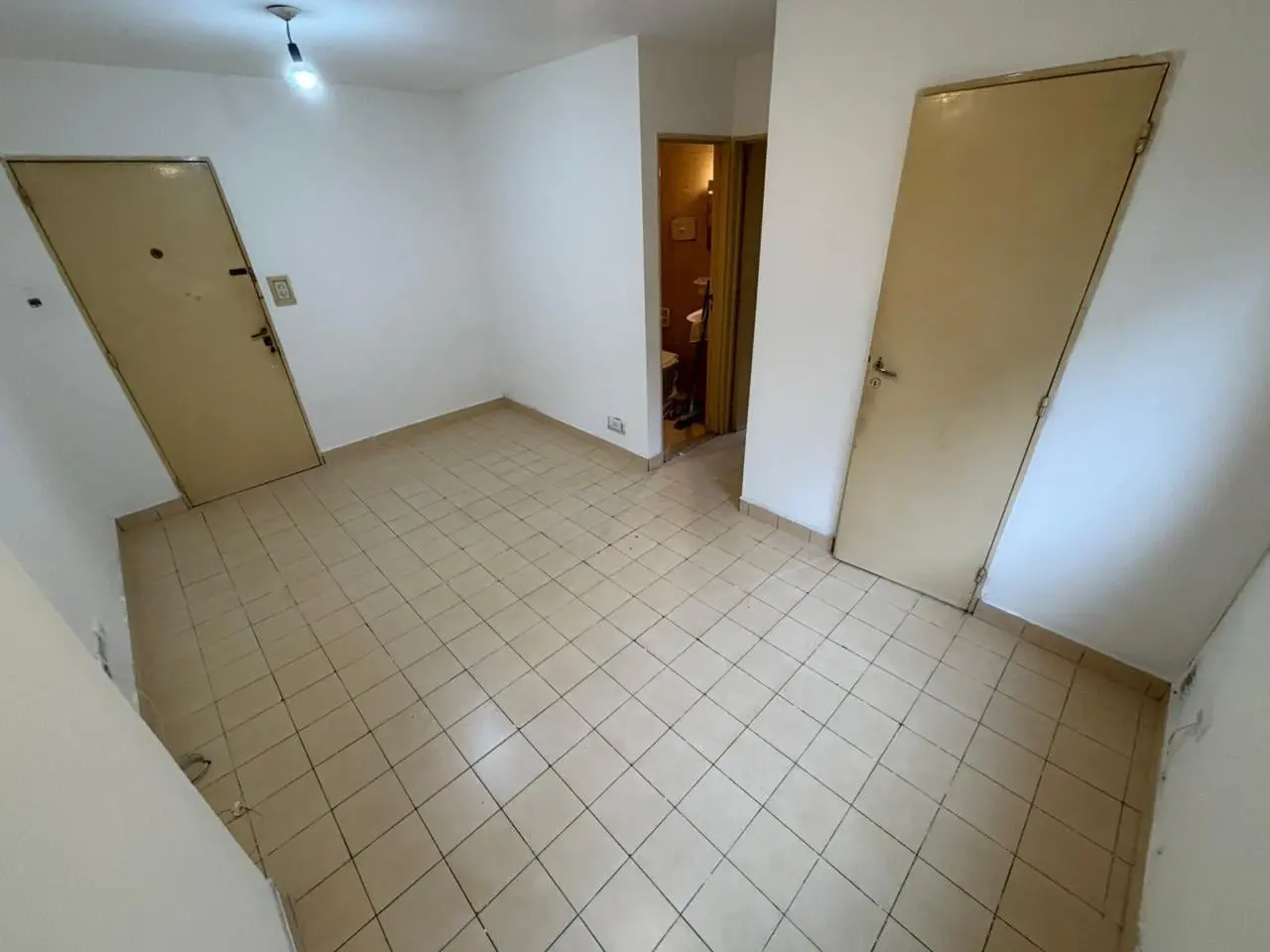 ALQUILER – Departamento de 1 dormitorio con cocina separada sobre Bv. San Juan 4