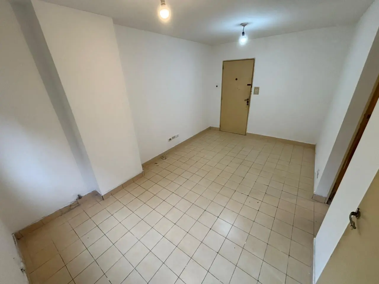 ALQUILER – Departamento de 1 dormitorio con cocina separada sobre Bv. San Juan 5