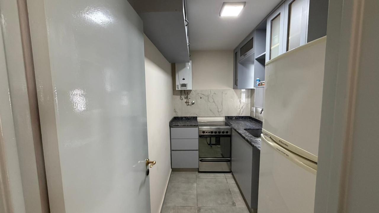 Foto de ALQUILER – Departamento 2 dormitorios con quincho en Carlos Cassaffousth (Opción amoblado), imagen 2