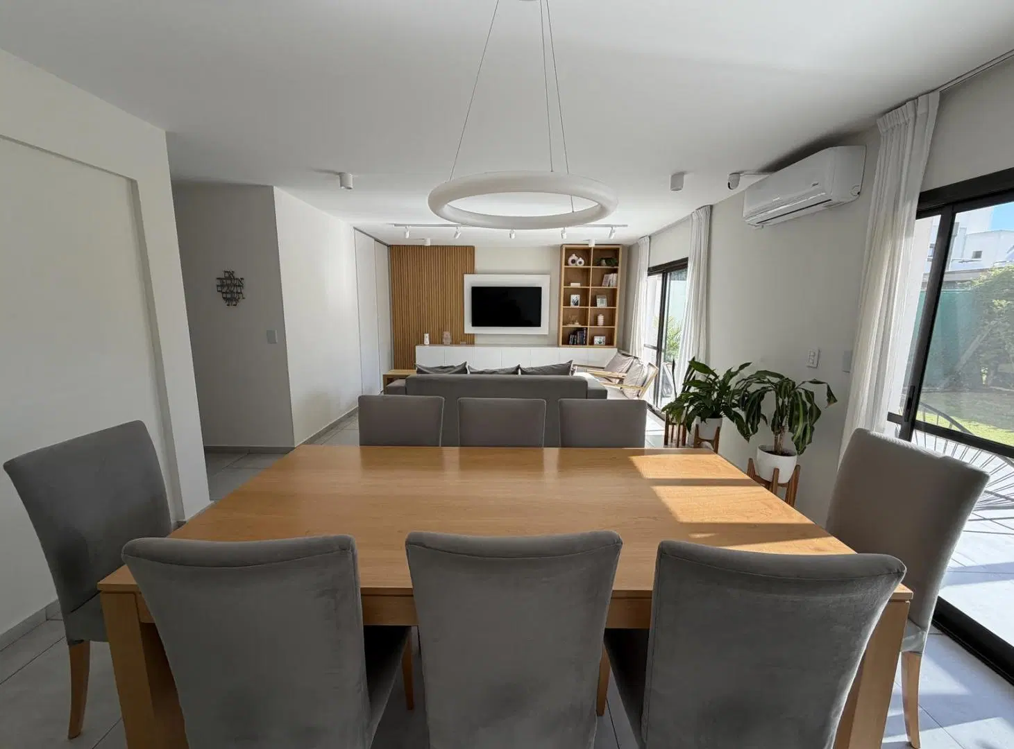 VENTA – Duplex de 3 dormitorios con detalles de categoría | Las Piedras Valle Escondido 3