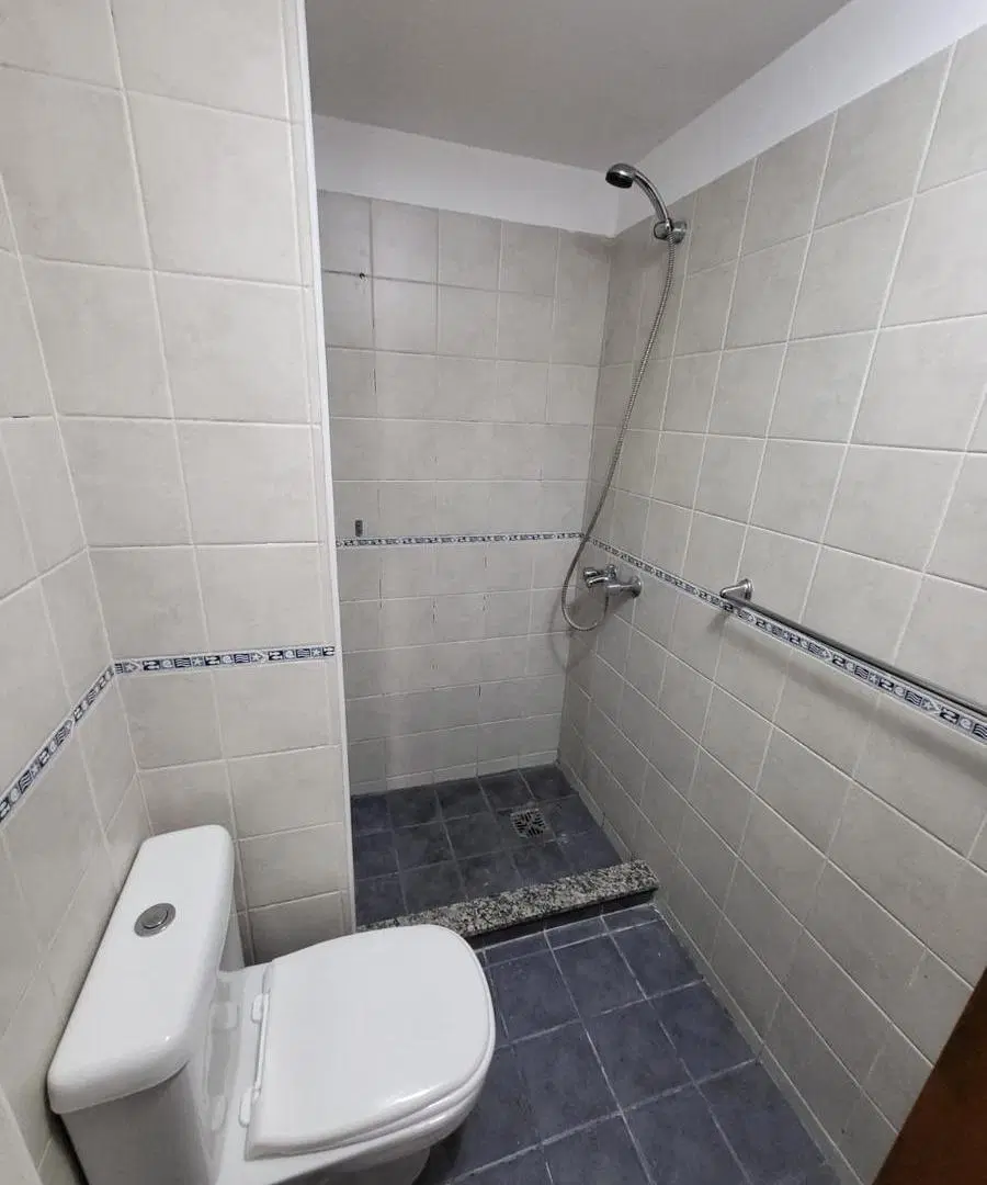 ALQUILER – Departamento luminoso de 1 dormitorio y medio con balcón en Nueva Córdoba 4