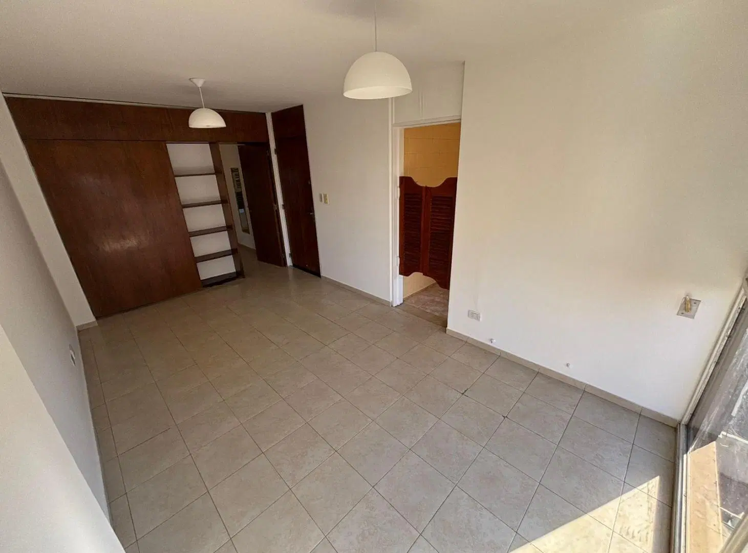 ALQUILER – Departamento de 1 dormitorio con balcón en Nueva Córdoba 3