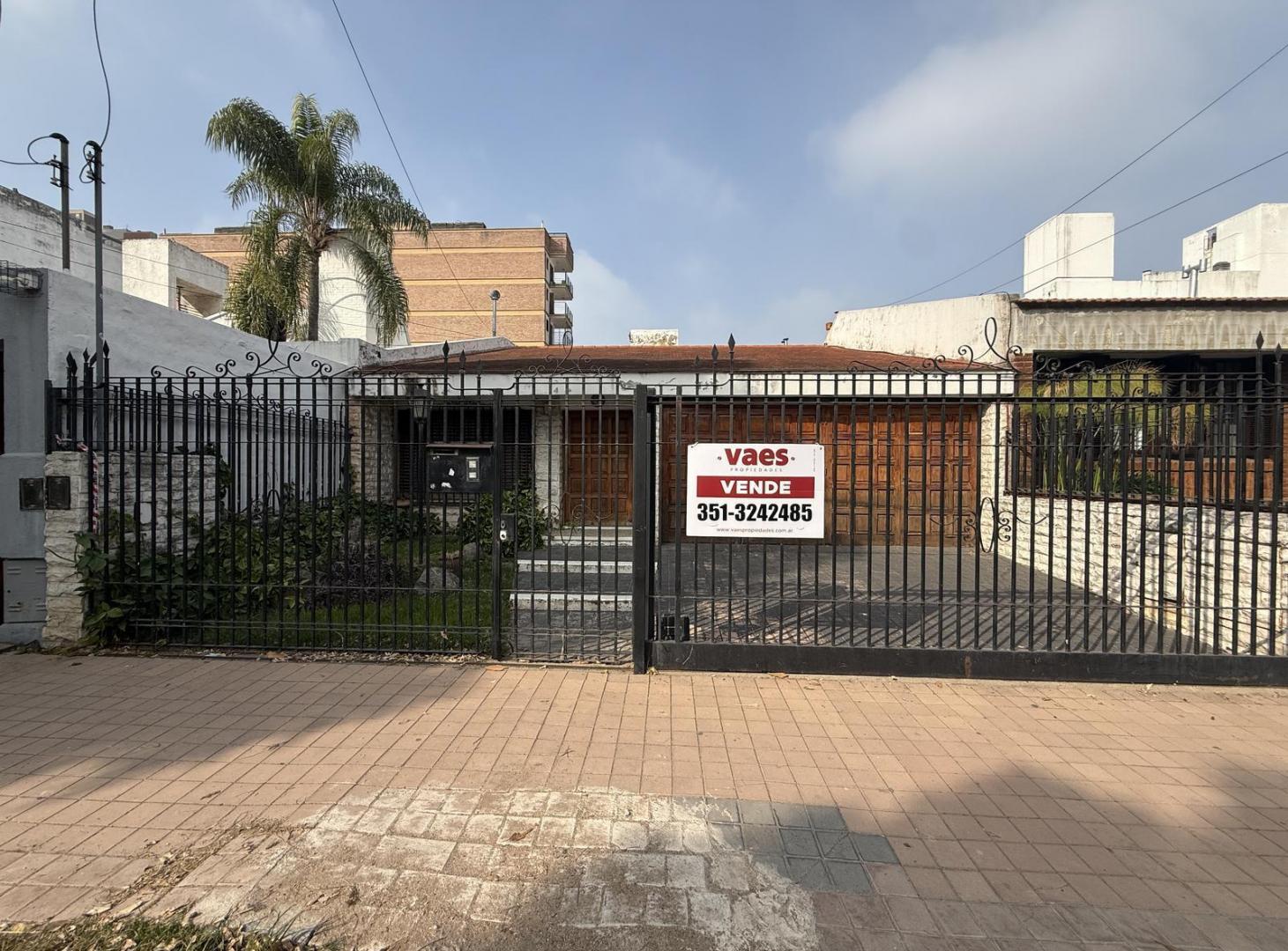 VENTA – Terreno con potencial de desarrollo C3 en Barrio Cofico