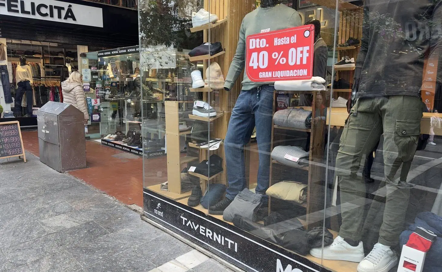 VENTA – Local comercial con renta en Peatonal 9 de Julio, Centro de Córdoba 3