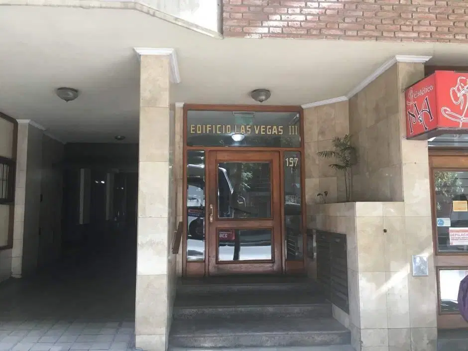 ALQUILER – Departamento de 1 dormitorio con balcón externo sobre Av. Pueyrredón 4