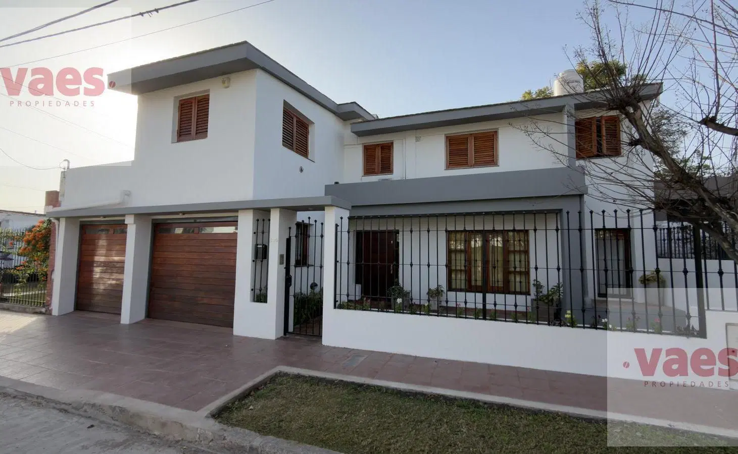 Casa de 3 dormitorios en venta en Alto Verde 2