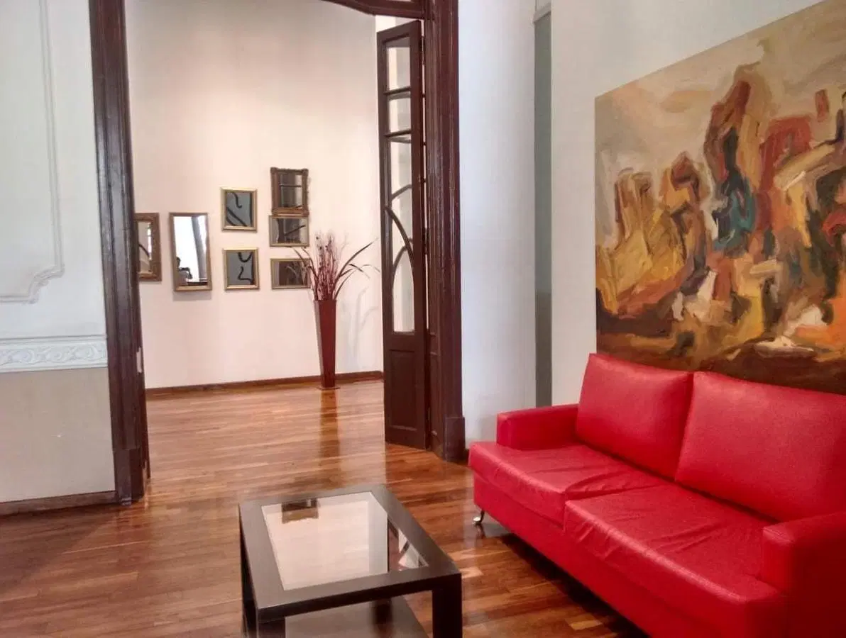 ALQUILER – Departamento de 1 dormitorio con balcón en pleno Centro, a metros de La Cañada 5