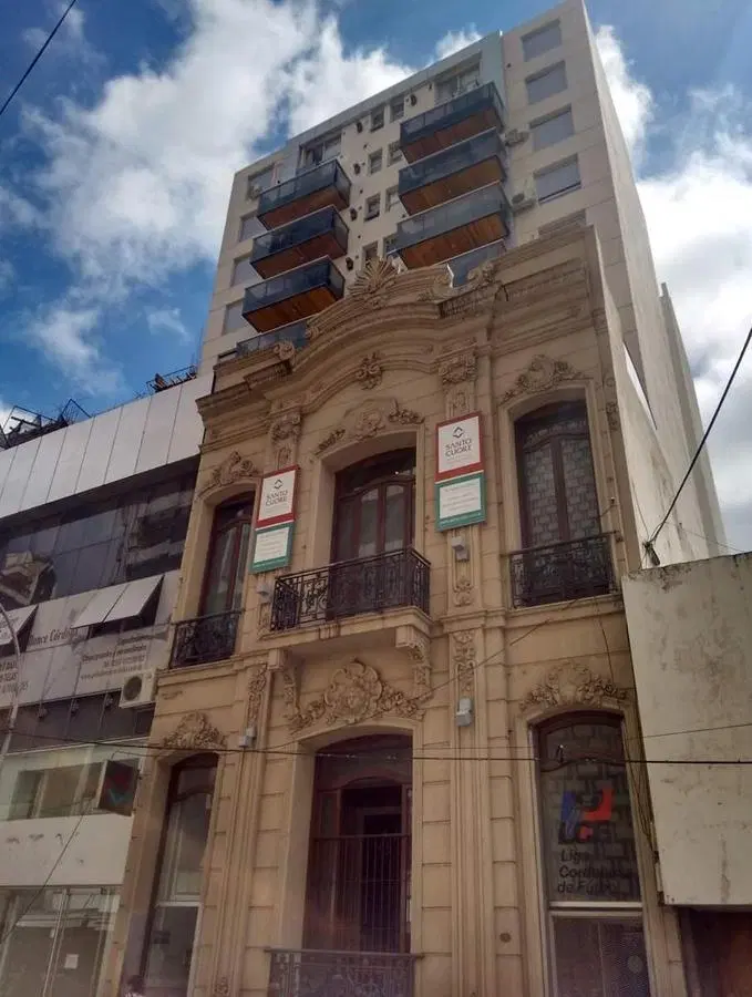 ALQUILER – Departamento de 1 dormitorio con balcón en pleno Centro, a metros de La Cañada 1