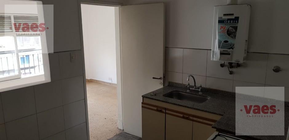 Foto de ALQUILER – Piso completo de 3 dormitorios con balcón en Nueva Córdoba, imagen 5